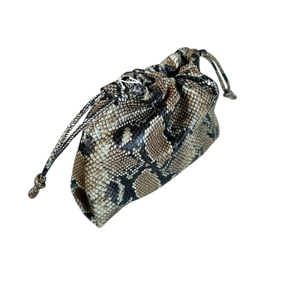 NWT COS Mini Cavatelli Leather Clutch Crossbody Bag - Snake - Picture 5 of 7